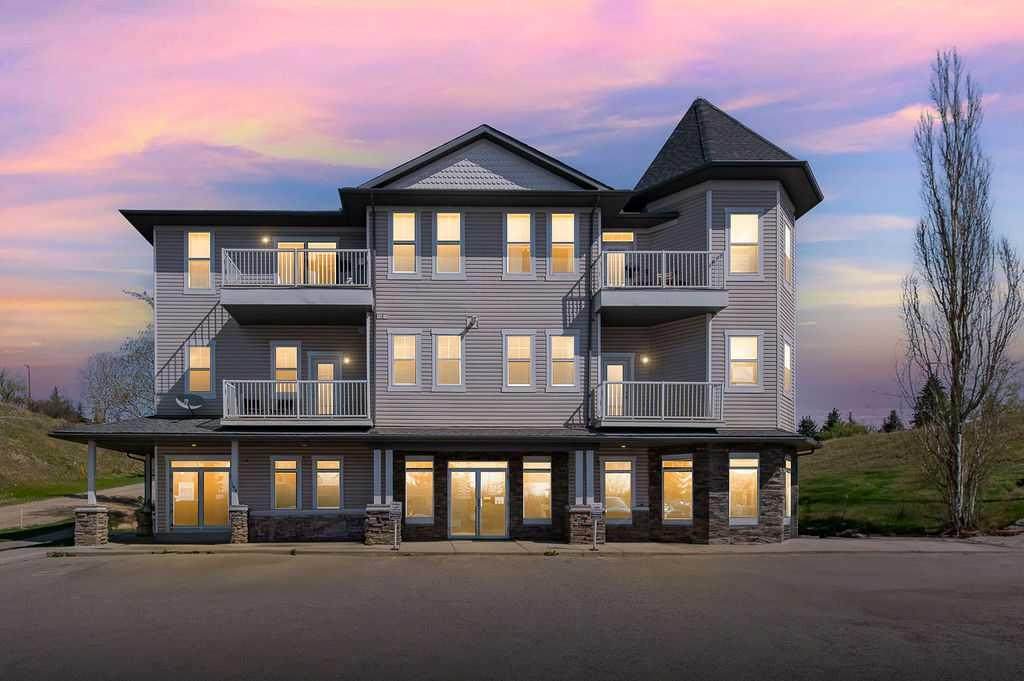 144 Crescent Road - Photo 1