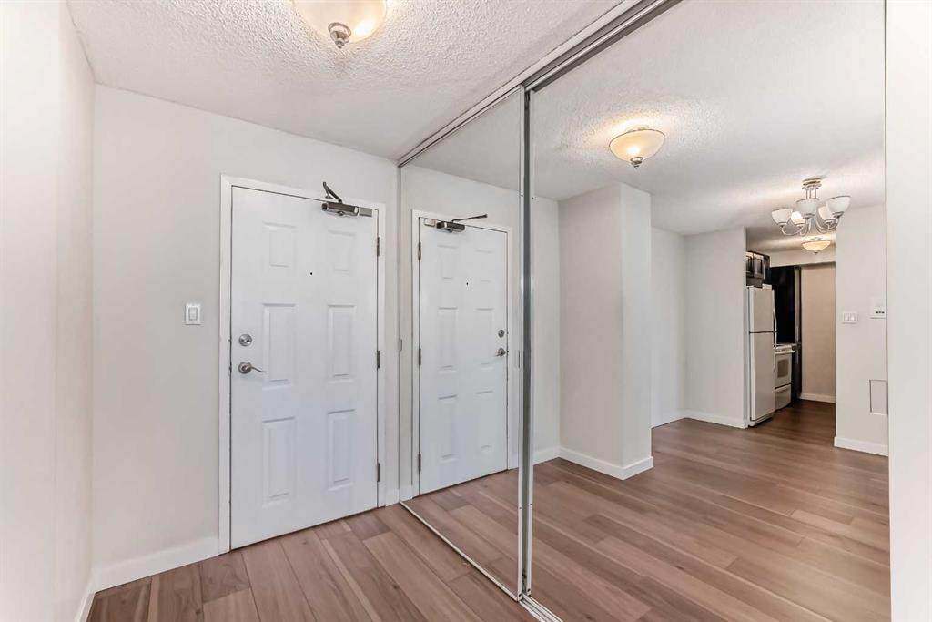 https://bt-photos.global.ssl.fastly.net/calgary/orig_boomver_1_A2220768-2.jpg