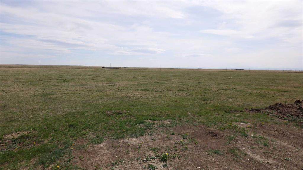  Vulcan County - Photo 1