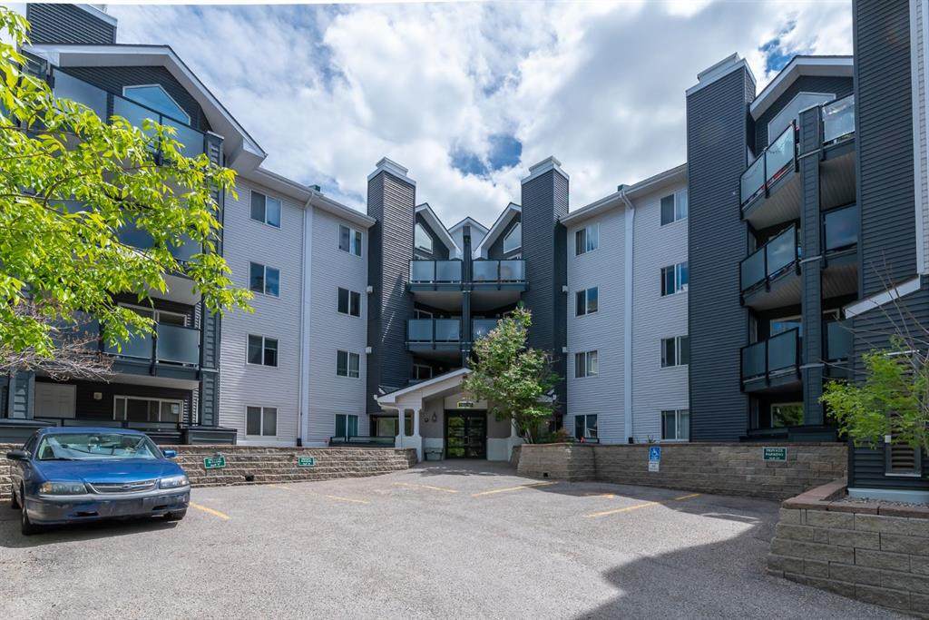 30 Sierra Morena Mews - Photo 1