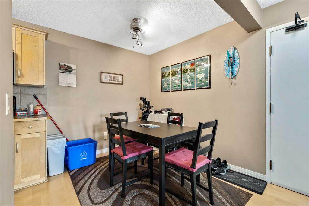https://bt-photos.global.ssl.fastly.net/calgary/orig_boomver_1_A2221083-2.jpg