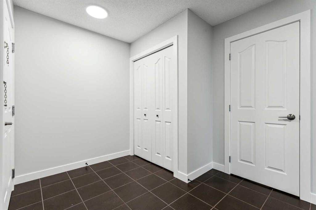 https://bt-photos.global.ssl.fastly.net/calgary/orig_boomver_1_A2221369-2.jpg