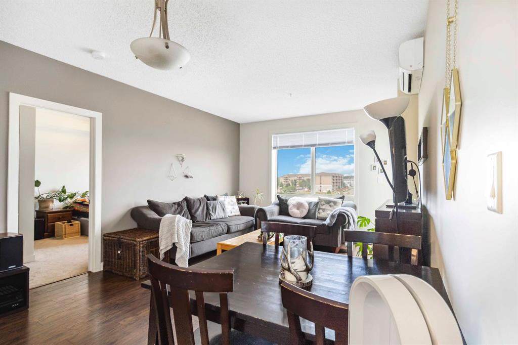 https://bt-photos.global.ssl.fastly.net/calgary/orig_boomver_1_A2221566-2.jpg