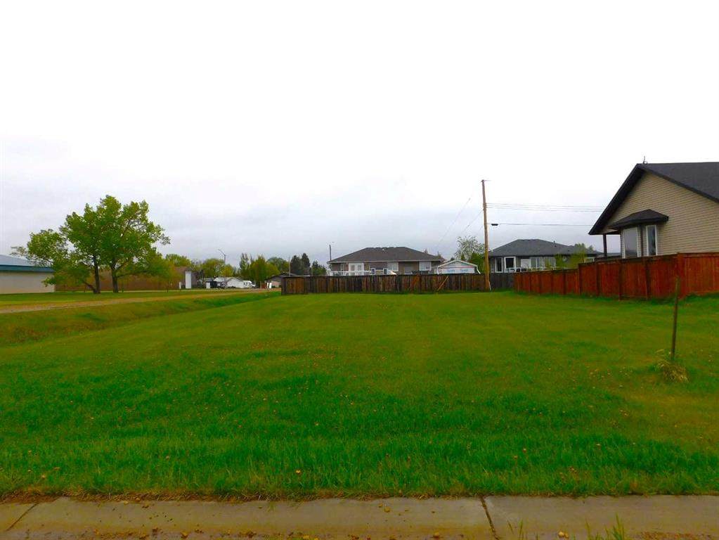 301 Niblock Street - Photo 1