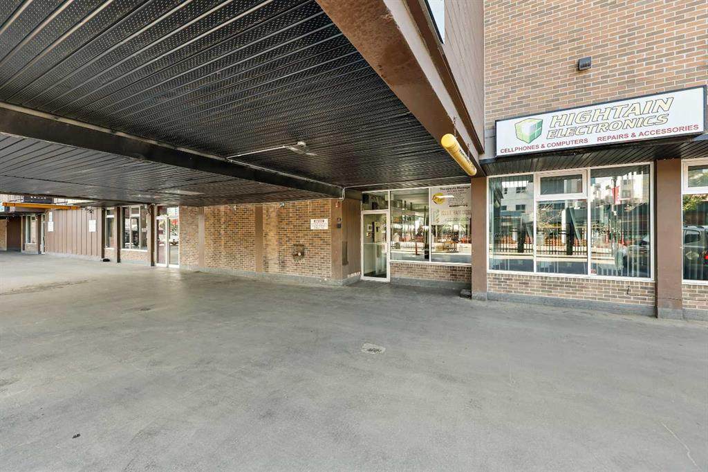 https://bt-photos.global.ssl.fastly.net/calgary/orig_boomver_1_A2222747-2.jpg