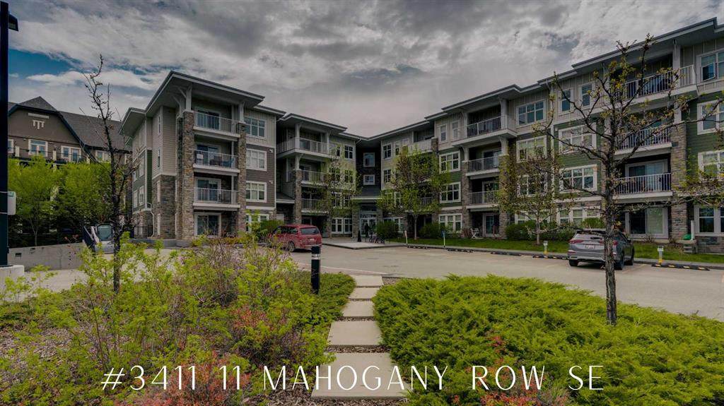 11 Mahogany Row - Photo 1