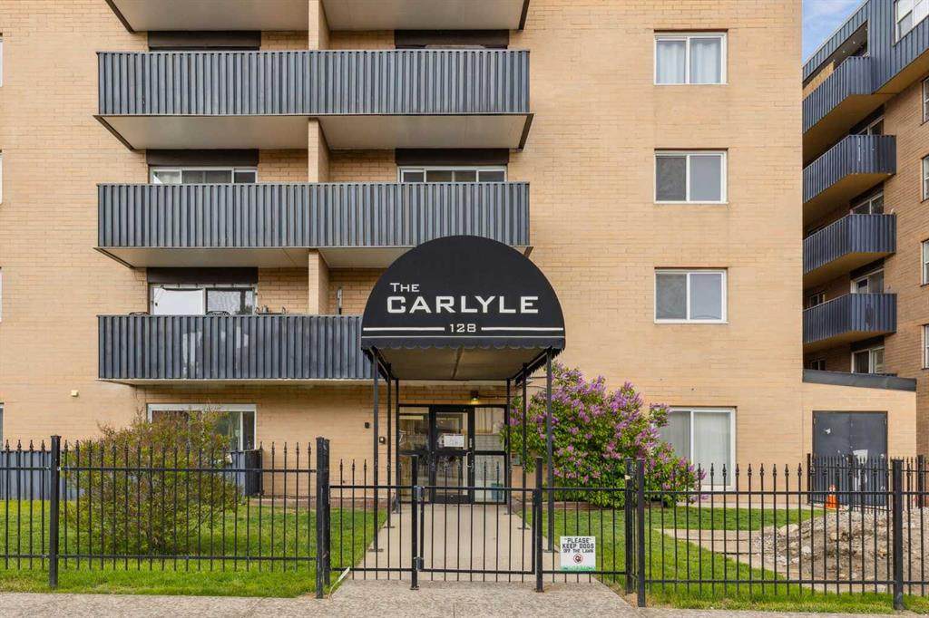128 15 Avenue - Photo 1