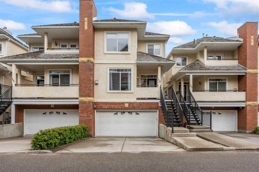 19 Sierra Morena Landing - Photo 1