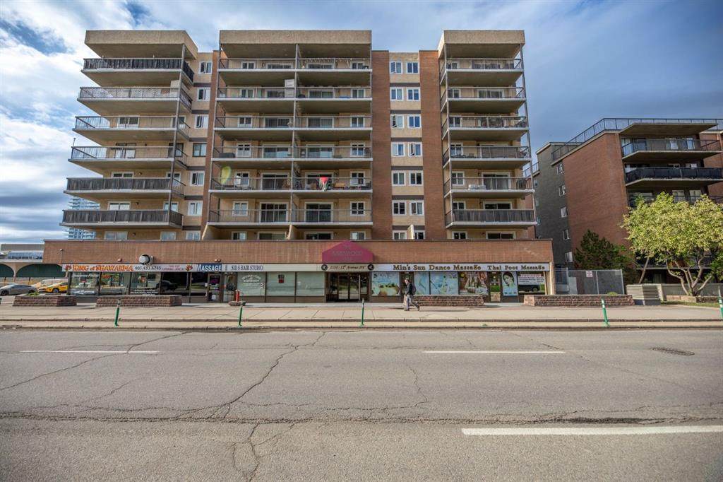 1334 12 Avenue - Photo 1