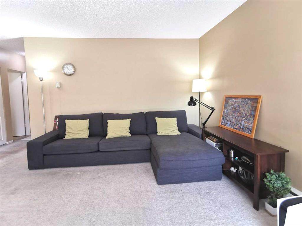 https://bt-photos.global.ssl.fastly.net/calgary/orig_boomver_1_A2224254-2.jpg