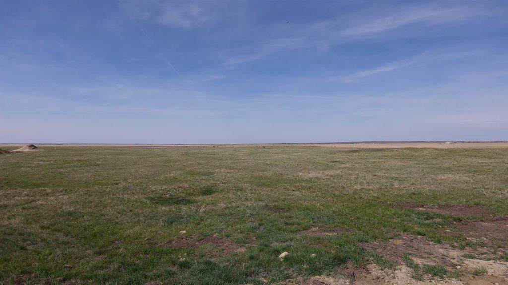  Vulcan County - Photo 1