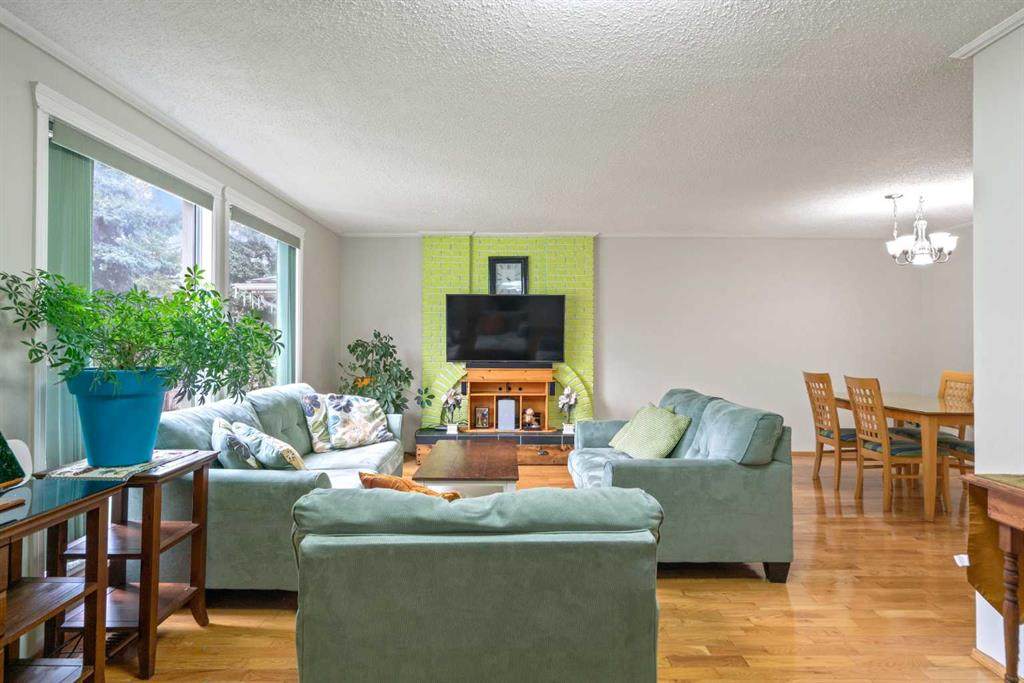 https://bt-photos.global.ssl.fastly.net/calgary/orig_boomver_1_A2224903-2.jpg