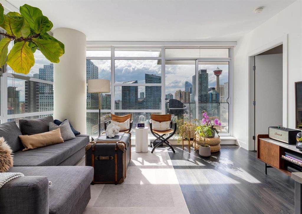 1122 3 Street - Photo 1