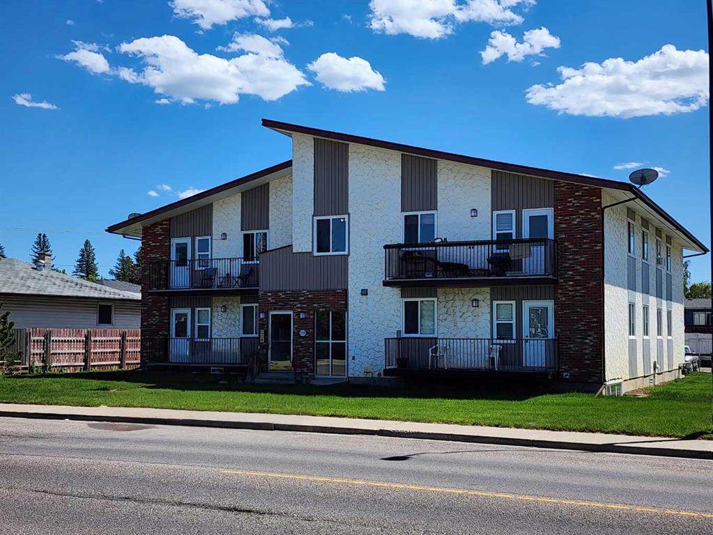 1739 St Edward Boulevard - Photo 1