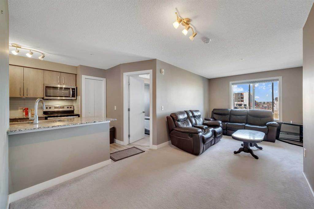 https://bt-photos.global.ssl.fastly.net/calgary/orig_boomver_1_A2226369-2.jpg