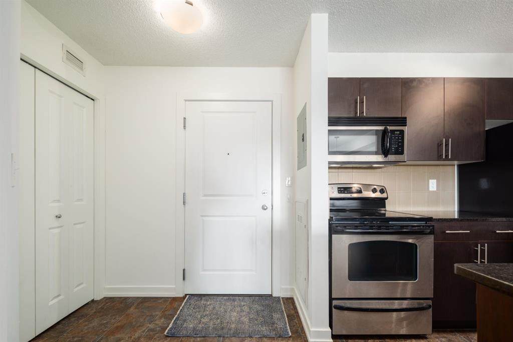 https://bt-photos.global.ssl.fastly.net/calgary/orig_boomver_1_A2226644-2.jpg