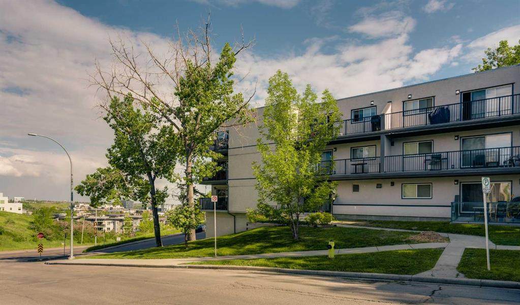 355 5 Avenue - Photo 1