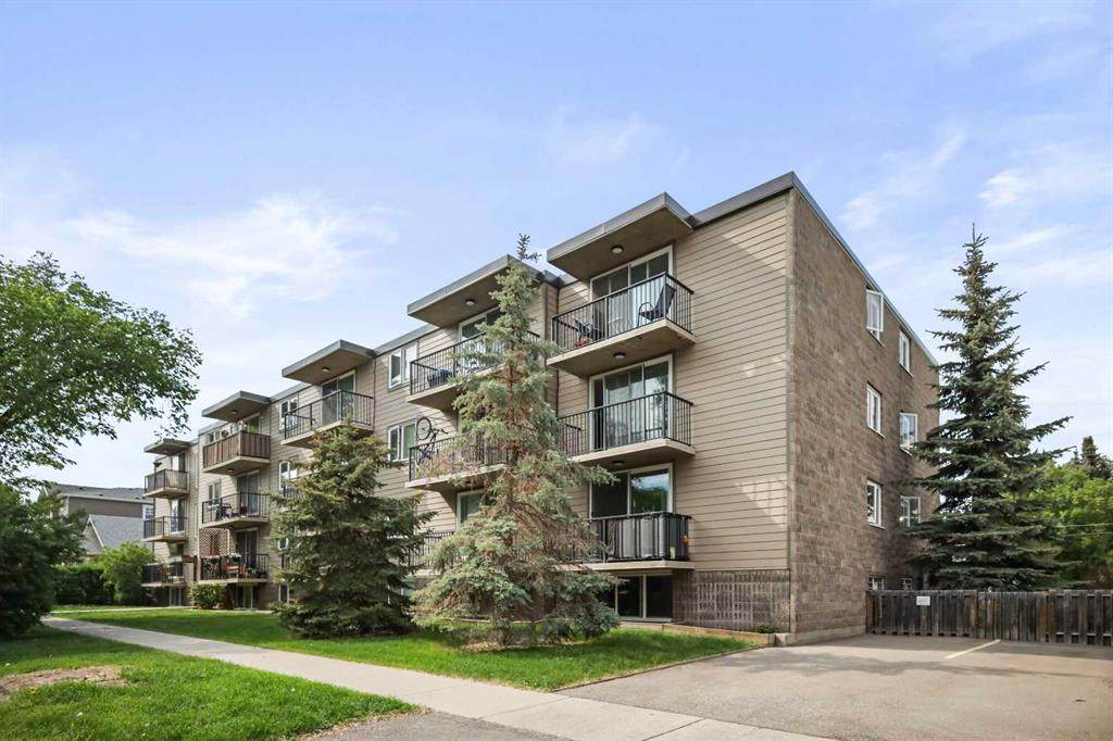 310 4 Avenue - Photo 1