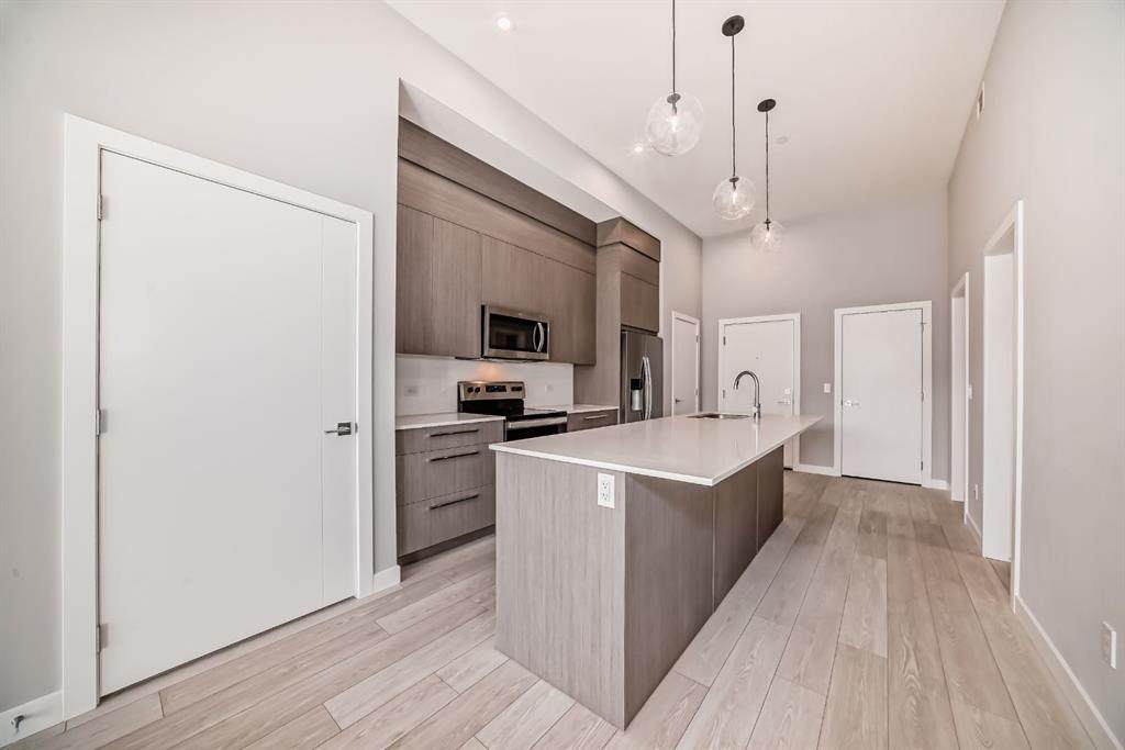 https://bt-photos.global.ssl.fastly.net/calgary/orig_boomver_1_A2228462-2.jpg