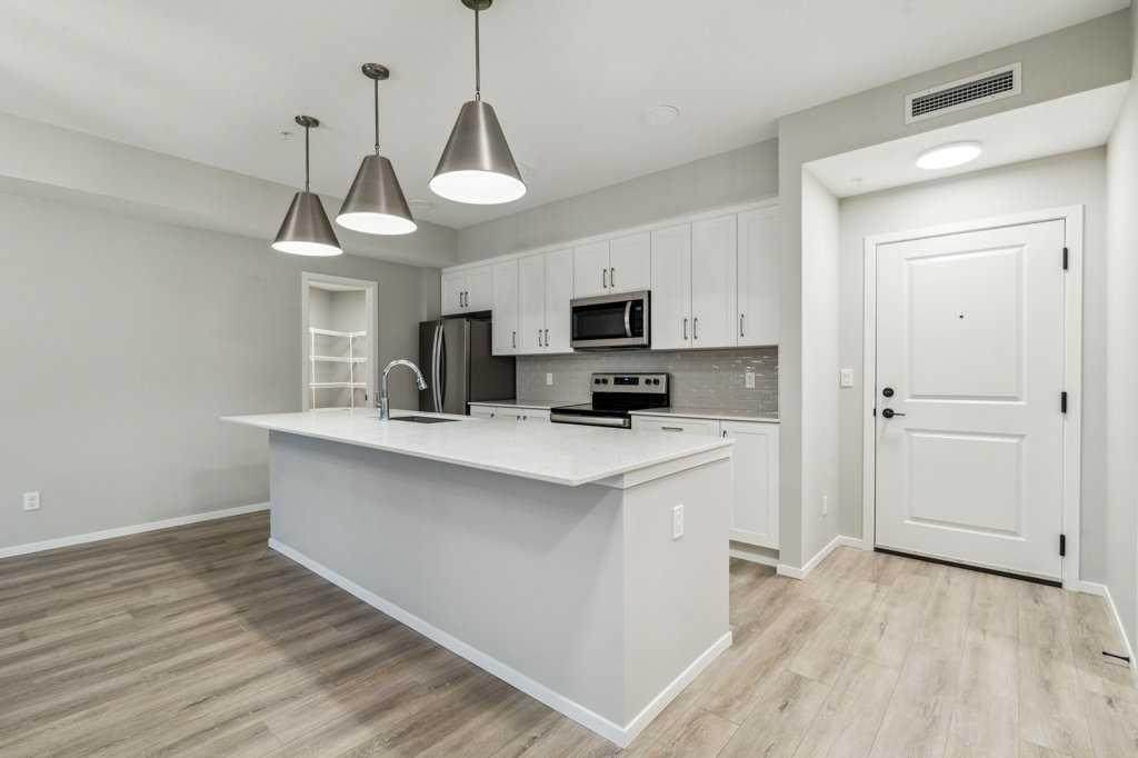 https://bt-photos.global.ssl.fastly.net/calgary/orig_boomver_1_A2228600-2.jpg