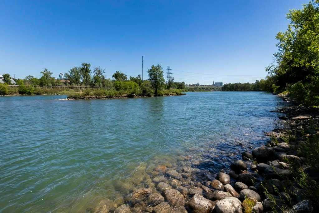 https://bt-photos.global.ssl.fastly.net/calgary/orig_boomver_1_A2228686-2.jpg
