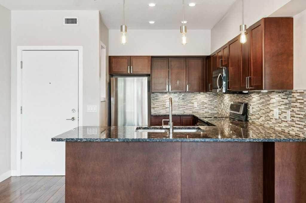 4303 1 Street - Photo 1