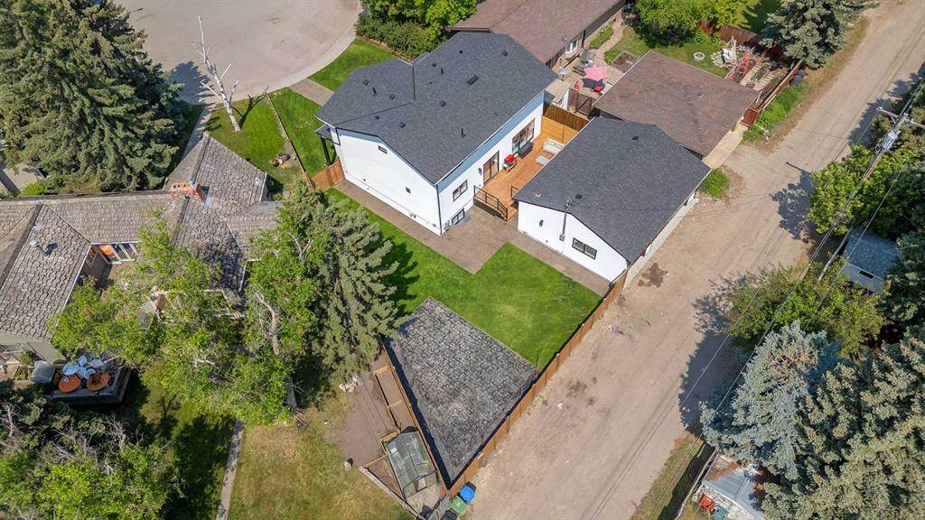 https://bt-photos.global.ssl.fastly.net/calgary/orig_boomver_1_A2229322-2.jpg