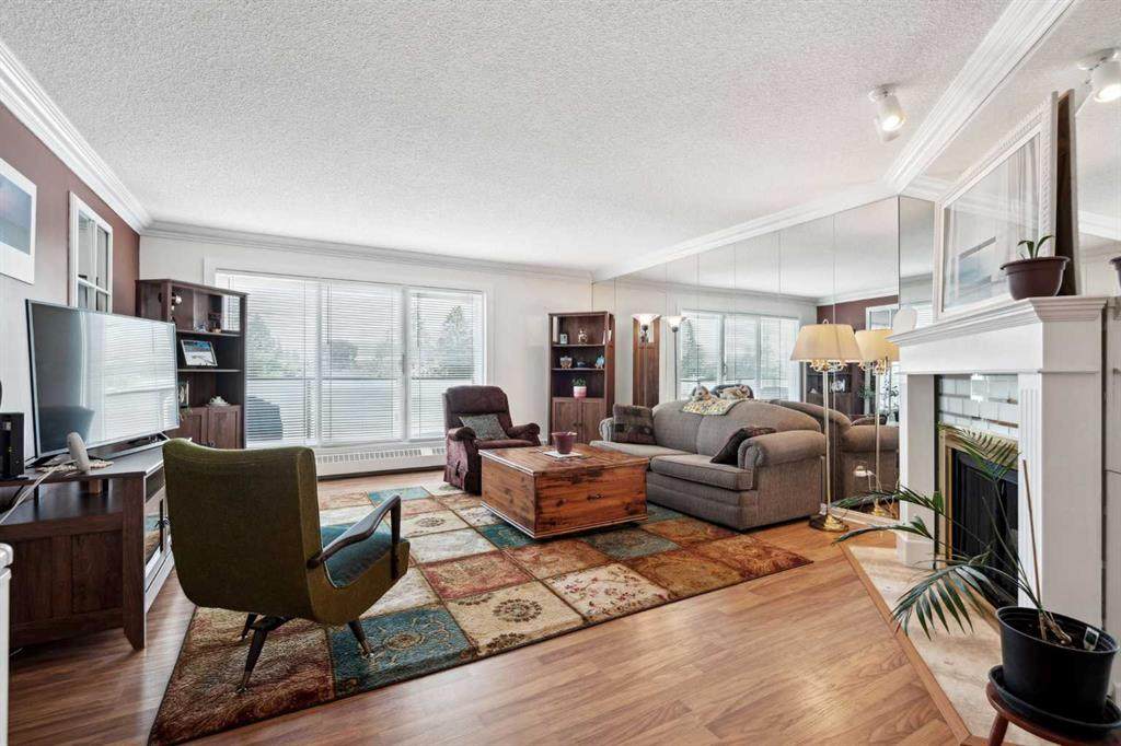 333 Garry Crescent - Photo 1