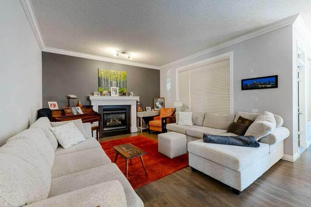 https://bt-photos.global.ssl.fastly.net/calgary/orig_boomver_1_A2229456-2.jpg