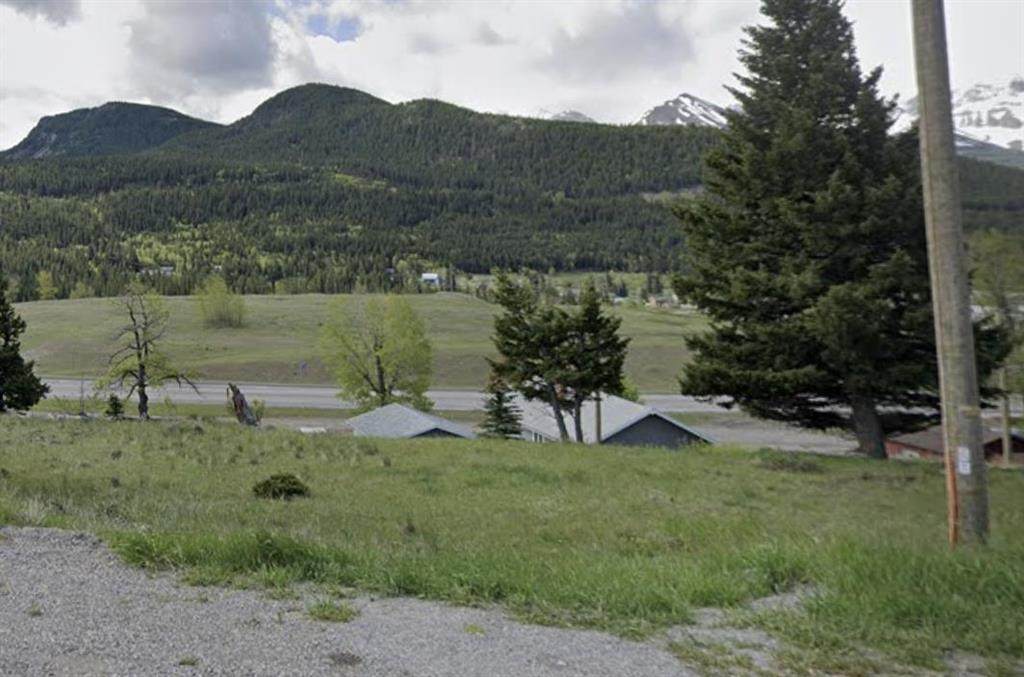 6510 22 Avenue - Photo 1