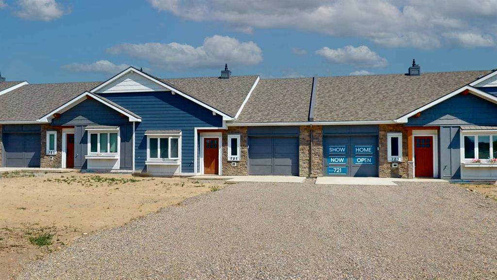 731 7 Avenue - Photo 1