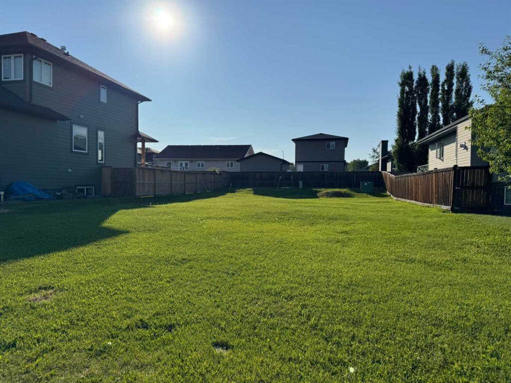 804 10 Street - Photo 1