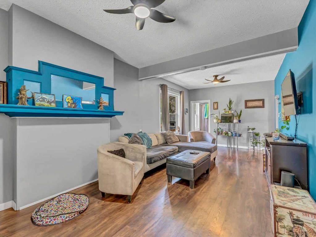 1012 Ross Street - Photo 1