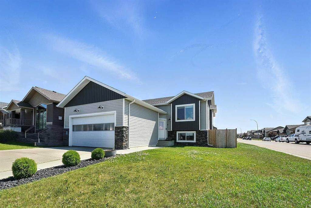 5 Mackenzie Avenue - Photo 1