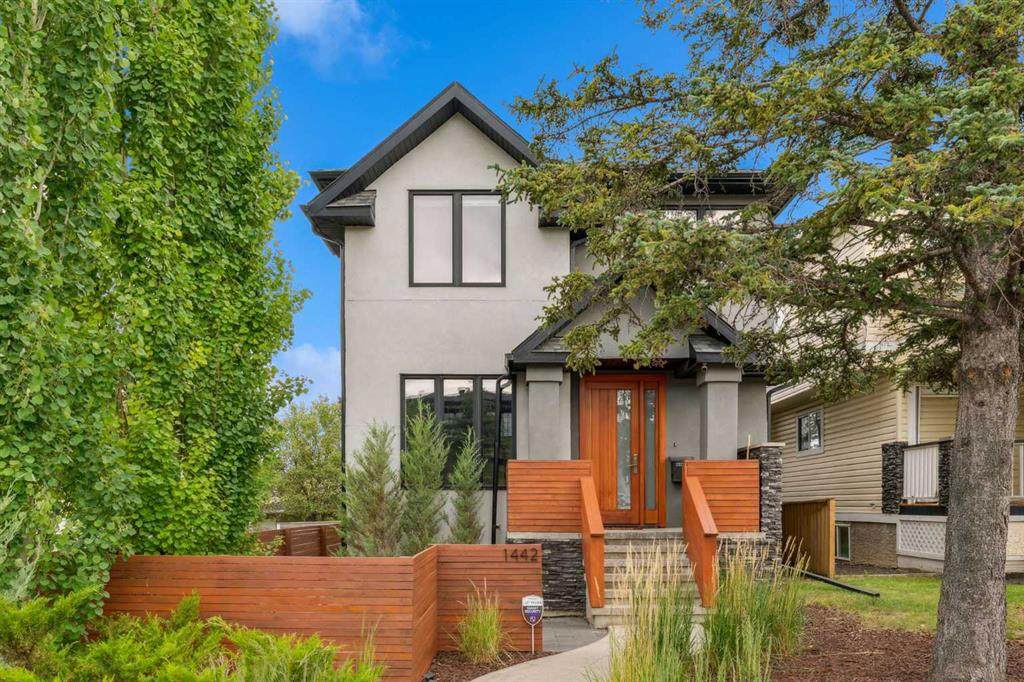 1442 40 Street - Photo 1
