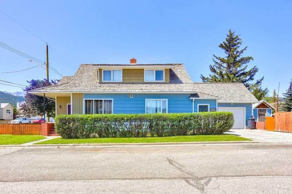 7817 22 Avenue - Photo 1