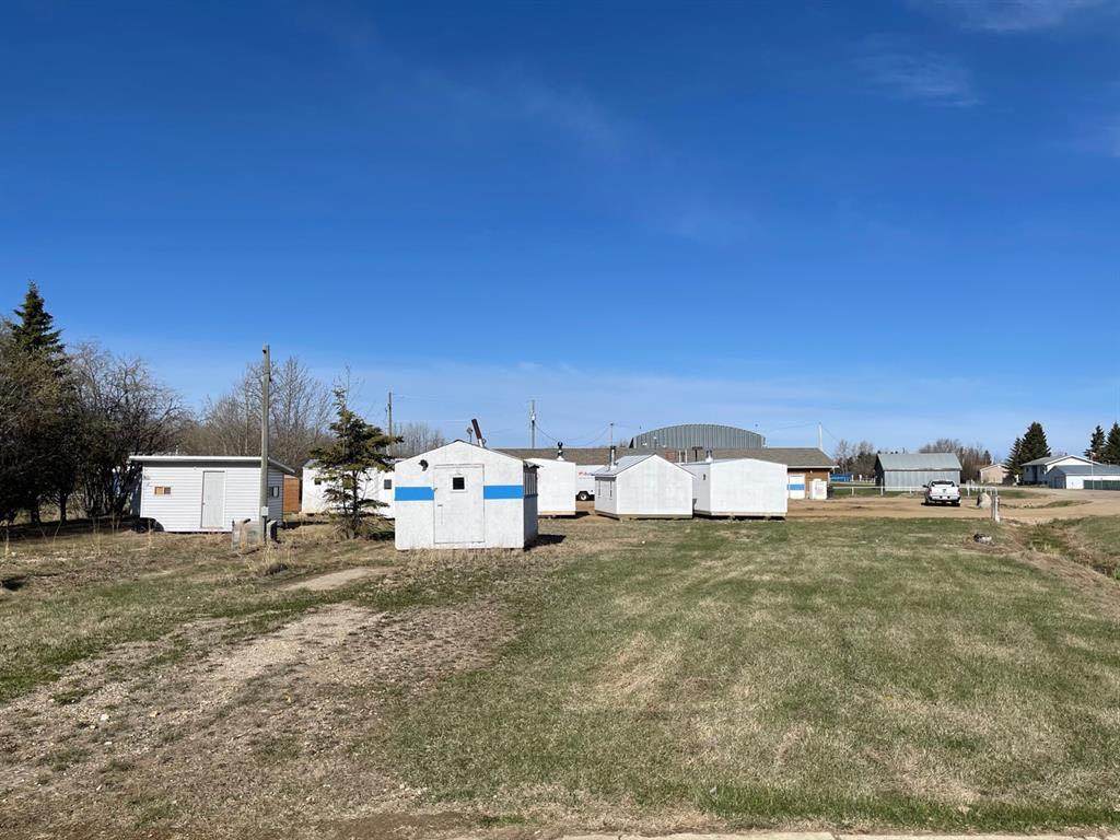 14 Lakeview Drive - Photo 1