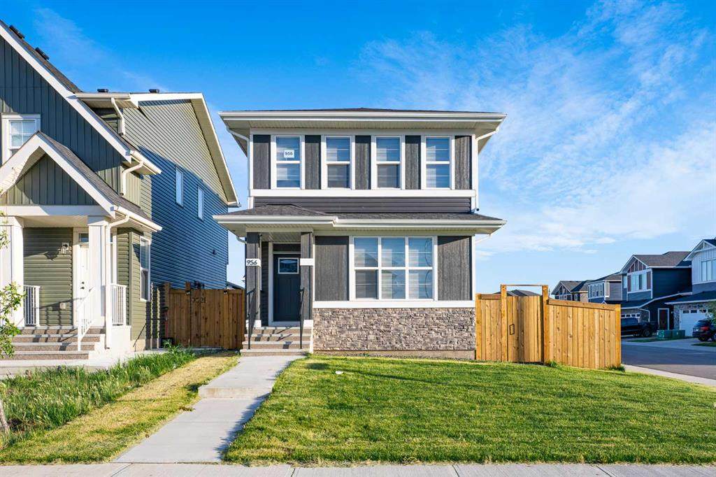 956 West Lakeview Drive - Photo 1