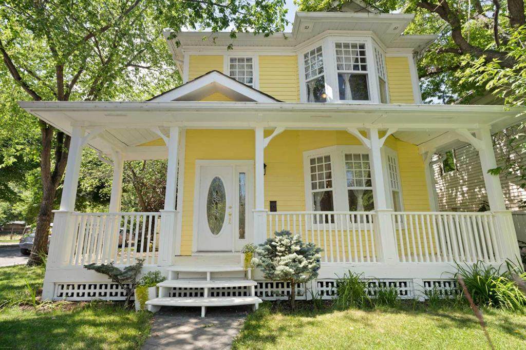 2421 1 Street - Photo 1