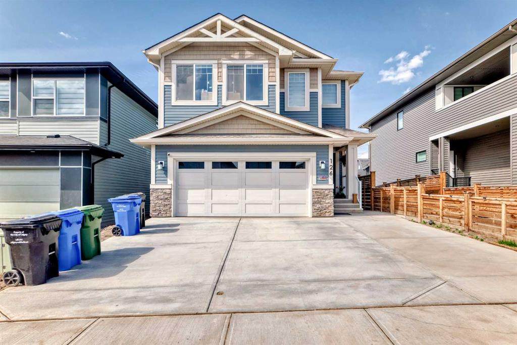 126 Lucas Close - Photo 1