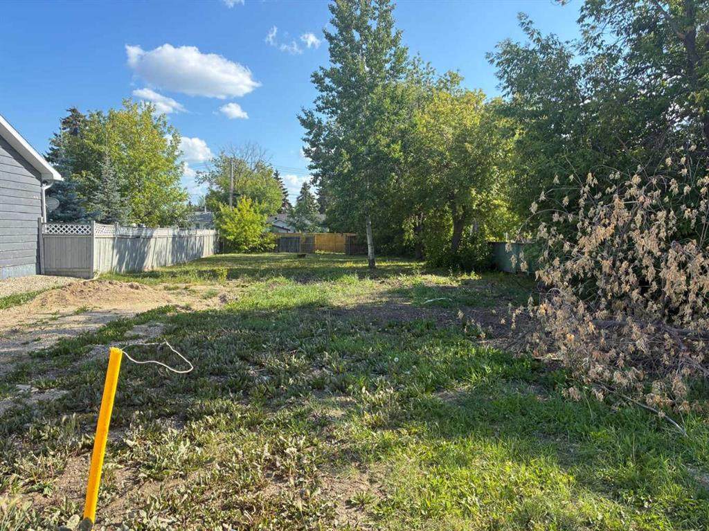 9659 Hillcrest Drive - Photo 1