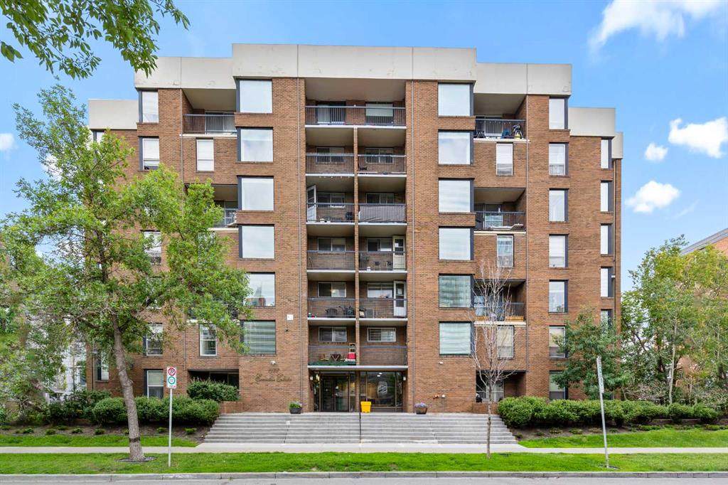 1123 13 Avenue - Photo 1