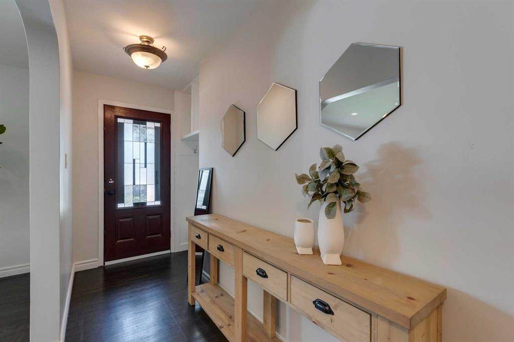 https://bt-photos.global.ssl.fastly.net/calgary/orig_boomver_1_A2242683-2.jpg