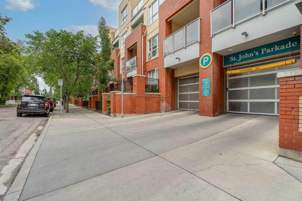 https://bt-photos.global.ssl.fastly.net/calgary/orig_boomver_2_A2243774-2.jpg