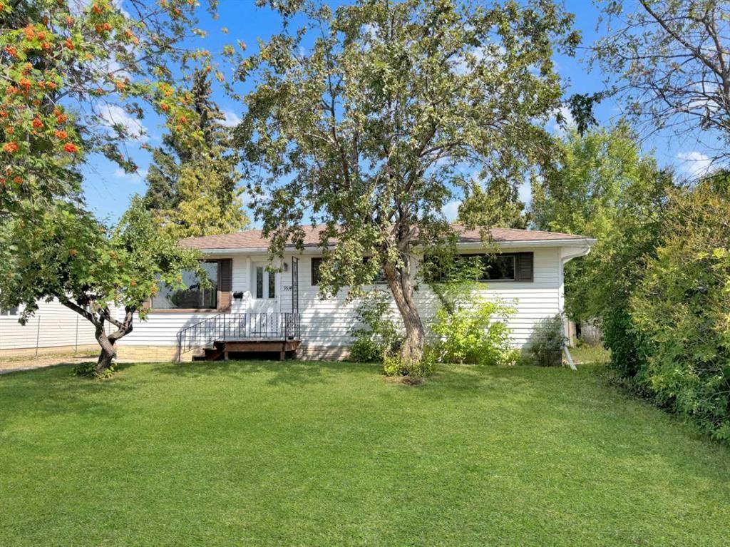 9514 99 Avenue - Photo 1