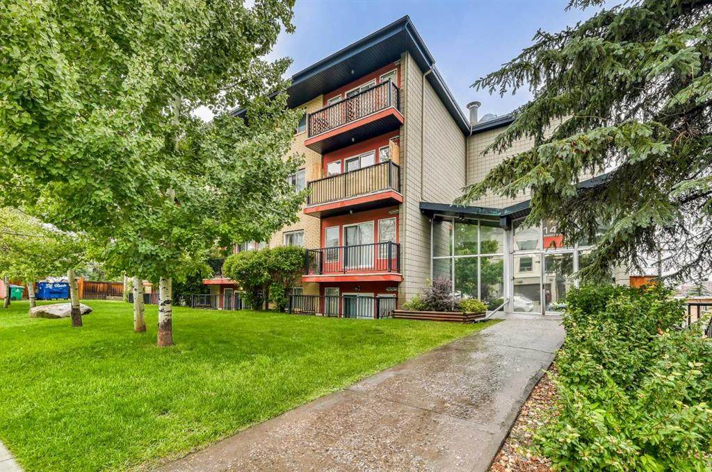 1424 22 Avenue - Photo 1