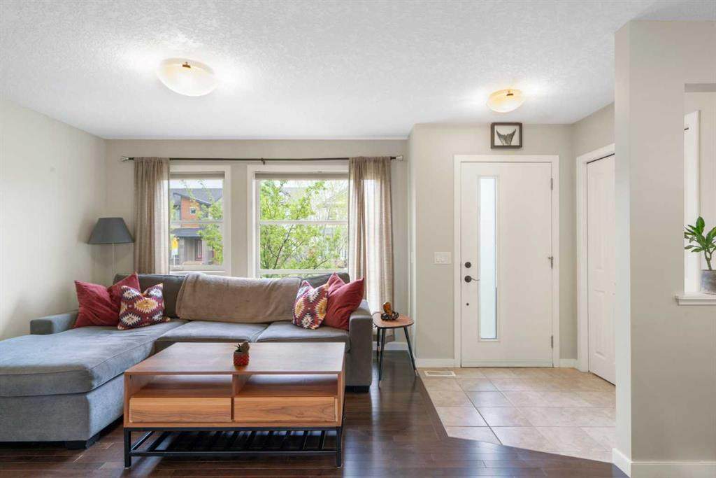 https://bt-photos.global.ssl.fastly.net/calgary/orig_boomver_1_A2245084-2.jpg