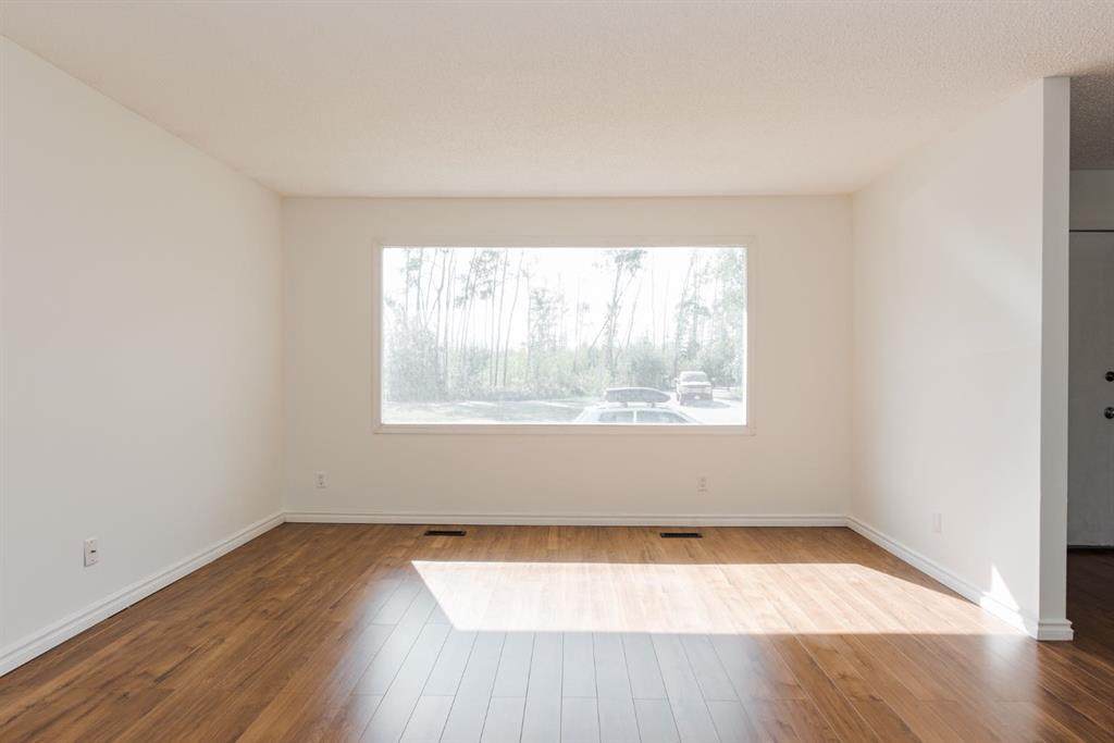 https://bt-photos.global.ssl.fastly.net/calgary/orig_boomver_1_A2245086-2.jpg