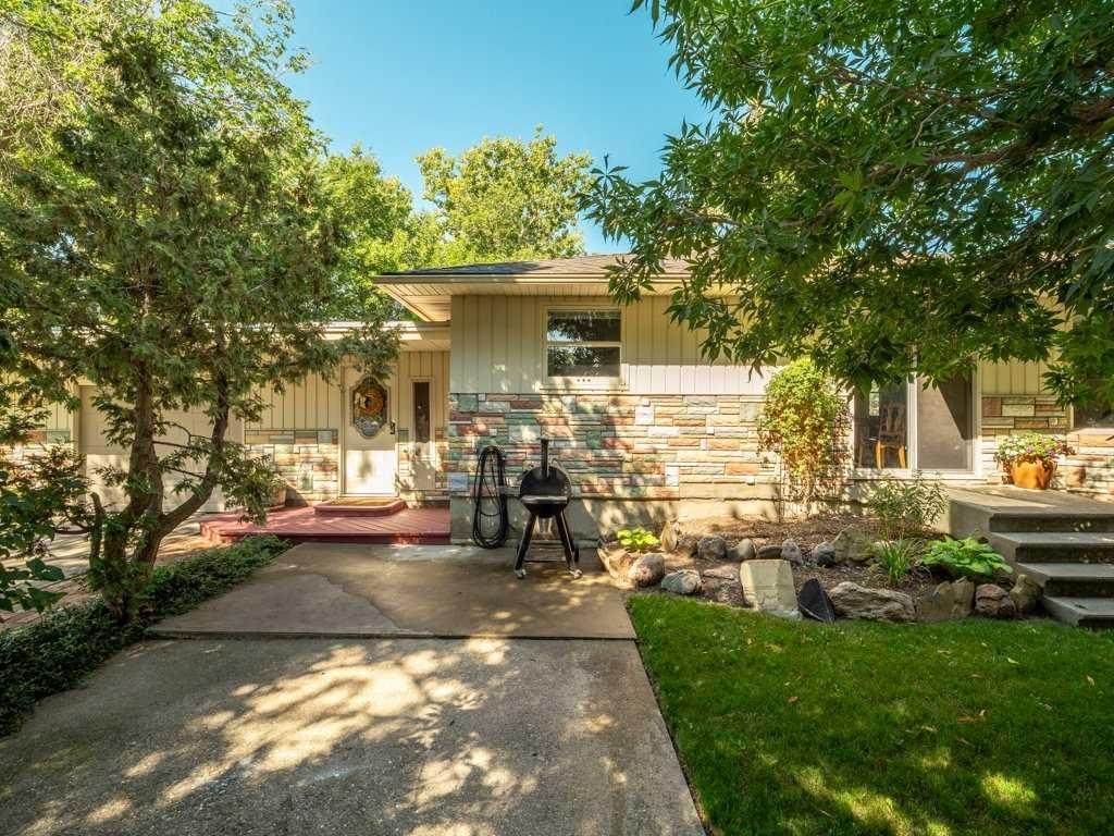 2212 13 Street - Photo 1