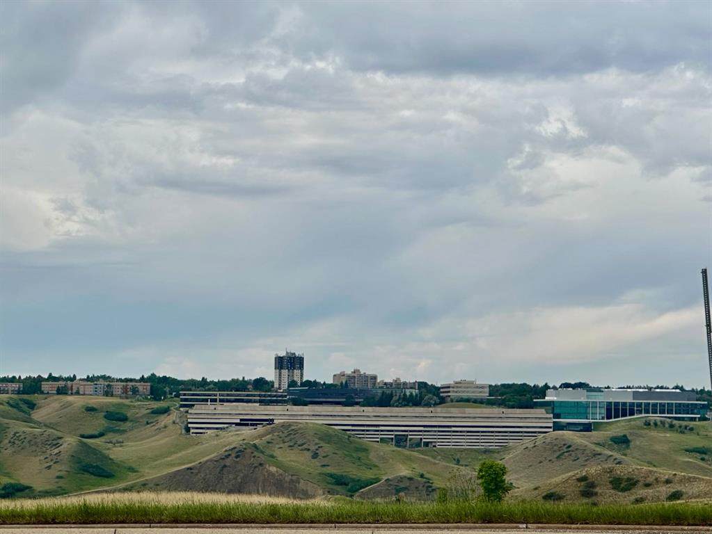 https://bt-photos.global.ssl.fastly.net/calgary/orig_boomver_1_A2245182-2.jpg